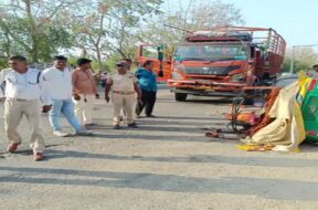 Accident. kadi highway
