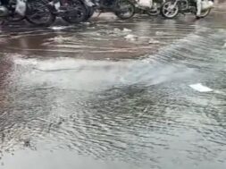 Baroda, water pipeline break