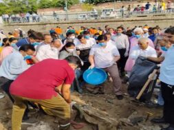 Sabarmati river,clean camping