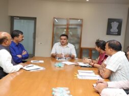 Gandhinagar, metting