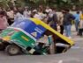 rickshaw fell into a pethole