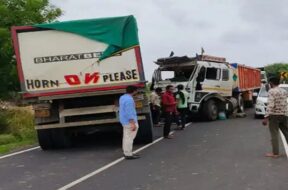 Accident, lakhatar
