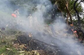 Helicopter crashes in kedar