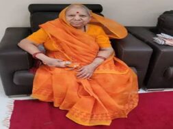 Morari Bapu’s wife passes away