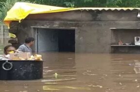 Rain, Amirgadh