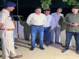Rajkot, child laborers caught