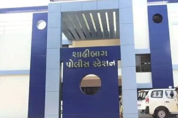 અમદાવાદના શાહીબાગમાં એક રાતમાં જ્વેલરી શોપ સહિત 10 દૂકાનોના તાળાં તૂંટ્યા