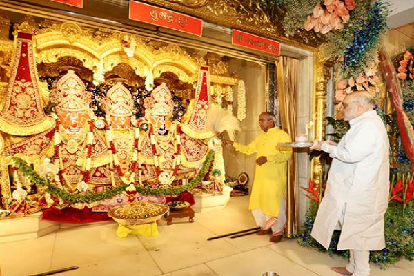 જગન્નાથ મંદિરમાં મંગળા આરતીમાં અમિત શાહ સહભાગી થયા