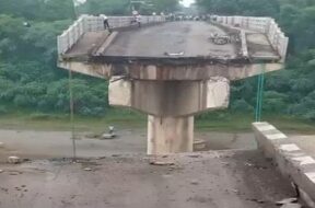 Bridge collapsed,