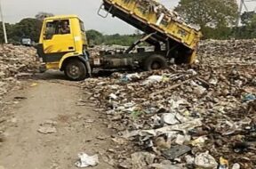Gandhinagar, garbage