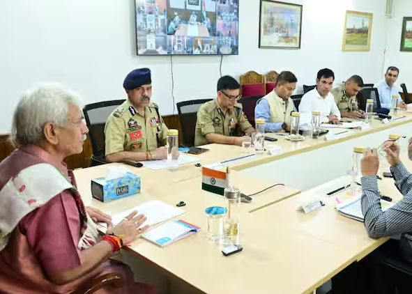 જમ્મુ-કાશ્મીરમાં આતંકવાદીઓને સમર્થન આપનાર સામે કરાશે આકરી કાર્યવાહી