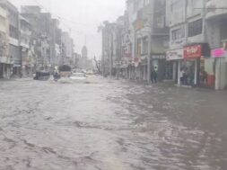 Rain, Baroda