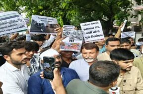 Rajkot, congress oppos,
