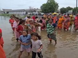 Surebdranagar, water flooded