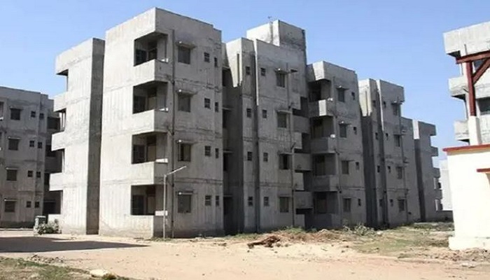અમદાવાદમાં આવાસ યોજનામાં ભાડે અપાયેલા 21 મકાનોને હાઉસિંગ એસ્ટેટ વિભાગે સીલ કર્યા