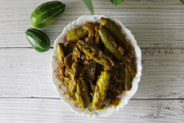 ભોજનનો સ્વાદ વધારશે પરવળનું ટેસ્ટી અથાણું, જાણો રેસીપી