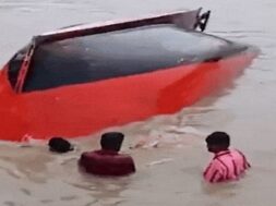 boat capsized