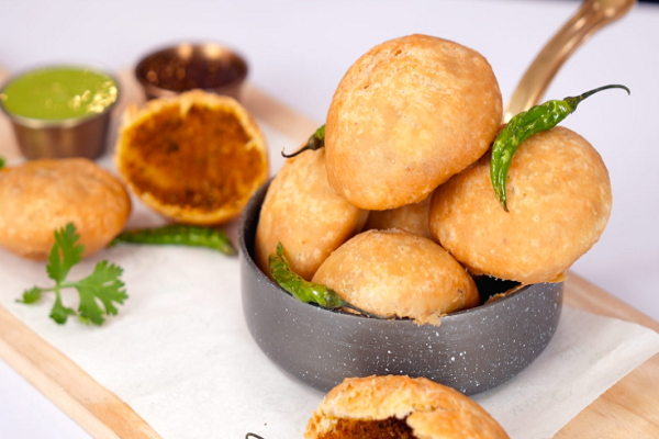 બાળકો માટે ઘરે જ બનાવો ચણાના દાળની કચોરી, નોંધો રેસીપી