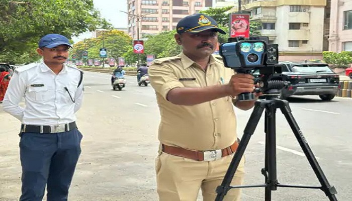 રાજકોટમાં પૂરફાટ ઝડપે વાહનો ચલાવનારા સામે ઝૂંબેશ, 4125 ચાલકોને 95 લાખ દંડ કરાયો
