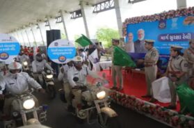 Baroda, helmet rally