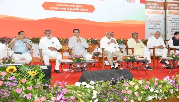 ભારત સહકારી ક્ષેત્રનું શ્રેષ્ઠ મોડલ વિશ્વ સમક્ષ પ્રસ્તુત કરી ‘દેશને અગ્રેસર રાખશે: મુખ્યમંત્રી