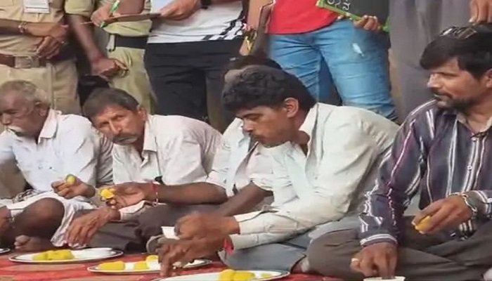 તરણેતરના મેળોમાં મોદક આરોગવાની સ્પર્ધા, 30 લાડુ ખાઈને પ્રથમ વિજેતા બન્યા