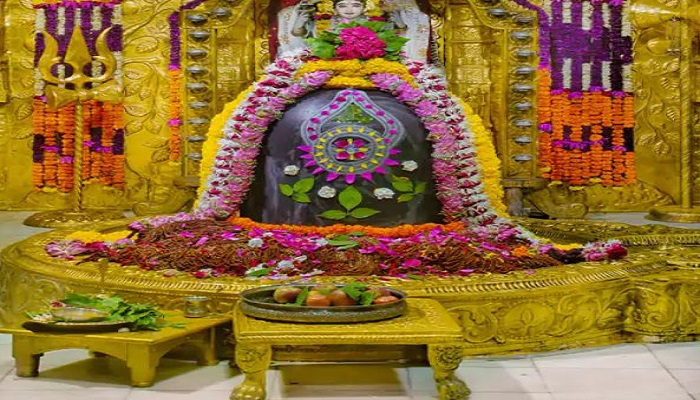 આજે શ્રાવણ મહિનાનો છેલ્લો સોમવાર, શિવ મંદિરો હર હર મહાદેવના નાદથી ગુંજી ઊઠ્યા