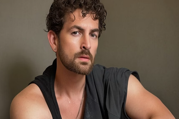 ફિલ્મી પરિવારથી હોવા છતા બોલીવુડમાં ફાયદો મળ્યો નથીઃ નીલ નીતિન મુકેશ