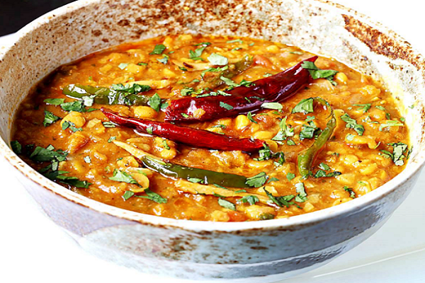 ઘરે જ બનાવો અદ્ભુત ચણા દાળ તડકા, સ્વાદમાં અજોડ અને બનાવવામાં સરળ