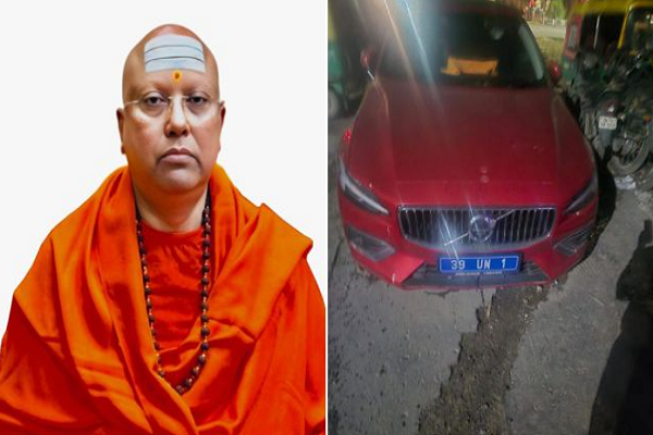 જાતીય સતામણી કેસ માં સ્વામી ચૈતન્યાનંદ સરસ્વતી ઉર્ફે પાર્થ સારથીની ધરપકડ