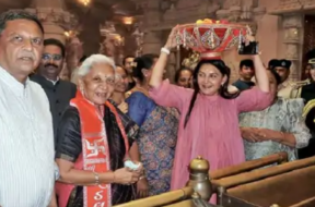 Aanandiben patel in khodaldham