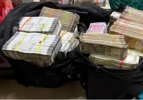 હૈદરાબાદમાં આંતરરાષ્ટ્રીય ડ્રગ કાર્ટેલ પર મોટી કાર્યવાહી, 3 કરોડના હવાલા રેકેટનો પર્દાફાશ