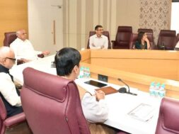 CM, Meeting