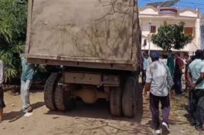 Dumper, Accident