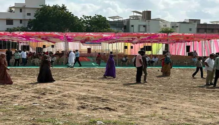 પાટણમાં દૂધ સાગર ડેરીના ચેરમેન સામે પશુપાલકોની રેલીની મંજુરી રદ, 5ની અટકાયત