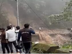 Utarakhand, flood, gujarati tourist