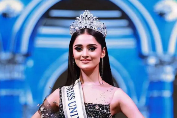 રામલીલા: મિસ યુનિવર્સ ઇન્ડિયા મનિકા વિશ્વકર્મા બનશે સીતાજી