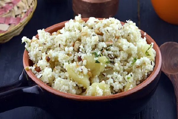 નવરાત્રીના ઉપવાસ દરમિયાન બનાવો સ્વાદિષ્ટ અને સ્વસ્થ ફરાળી પુલાવની રેસીપી