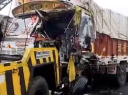 Accident, baroda highway-1