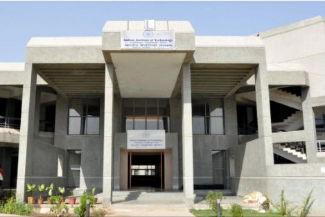 IIT ગાંધીનગરના સંશોધકોએ નેકસ્ટ-જનરેશન એનર્જી ટેકનોલોજી માટે ટકાઉ, બિન-ઝેરી જળ-પ્રતિરોધક કોટિંગ્સ વિકસાવ્યા