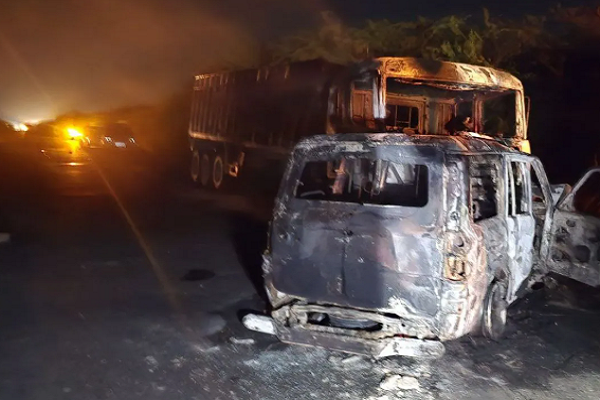 રાજસ્થાનના બાડમેરમાં ભયાનક કાર અકસ્માતમાં ચાર લોકોના બળીને ખાખ