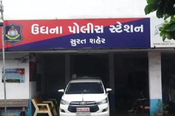 સુરતમાં પત્નીની નજર સામે પતિએ સાળા-સાળીની છરીના ઘા ઝીંકીને હત્યા કરી
