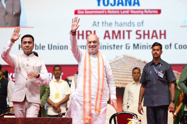 કેન્દ્રીય ગૃહમંત્રી અમિત શાહે ગોવા સરકારના મુખ્ય કલ્યાણ કાર્યક્રમ, ‘મ્હાજે ઘર યોજના’નો શુભારંભ કરાવ્યો