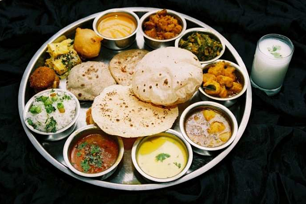 દરરોજ એક નવો ટેસ્ટ, લંચ માટે આ હેલ્ધી અને ટેસ્ટી રેસિપી ટ્રાય કરો