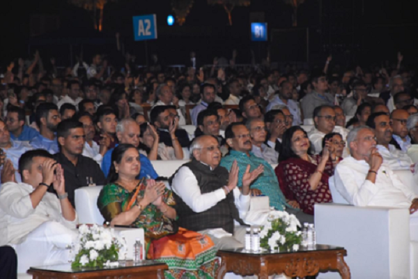 ગાંધીનગર ગિફ્ટ સિટી ખાતે ‘મેરા દેશ પહેલે’ શોનું સ્ક્રીનિંગ, પીએમ મોદીની મુલાકાતનો પરિચય