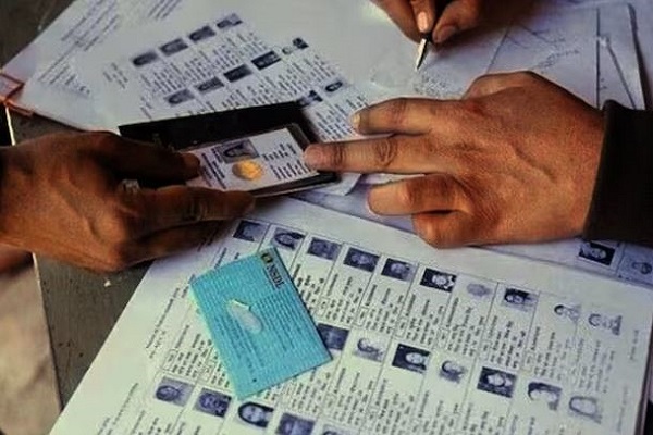 દેશમાં સ્પેશિયલ ઇન્ટેન્સિવ રિવ્યૂ (SIR) માટેની સમયમર્યાદા લંબાવવામાં આવી