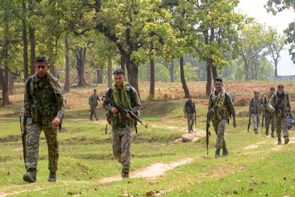 તેલંગાણામાં માઓવાદી સંગઠનને મોટો ઝટકો, આઠ લોકોએ આત્મસમર્પણ કર્યું