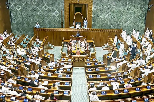 સંસદનું શિયાળુ સત્ર આવતીકાલથી શરૂ થશે; SIR મુદ્દે વિપક્ષ સરકારને ઘેરશે