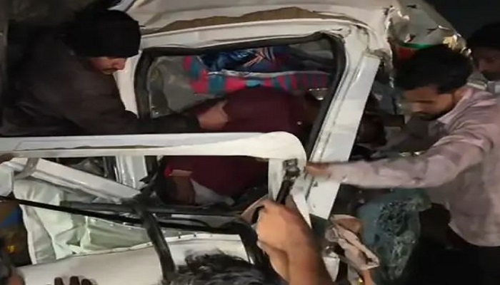 બનાસકાંઠામાં અકસ્માતના બે બનાવોમાં બેના મોત, થરા હાઈવે પર ટ્રેલર-ડમ્પર ટકરાયા