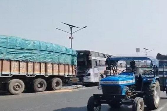 Accident, Baroda highway